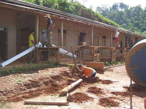 Wasserversorgung-Loi-Kaw-Wan1